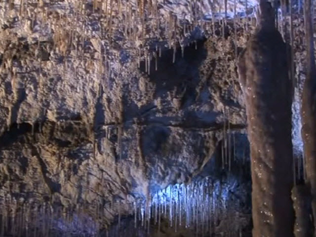 Crag Caves